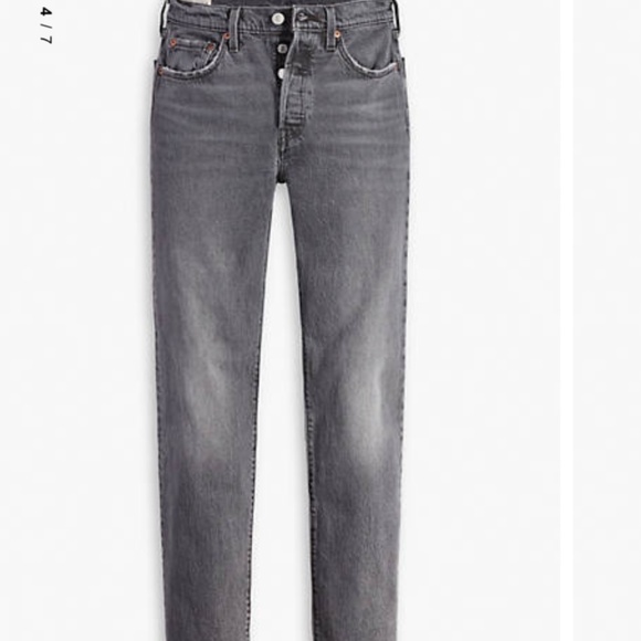 Levi’s 501 Jeans - Picture 3 of 4